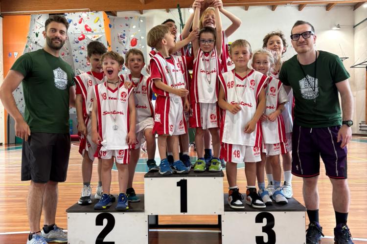 La squadra Usb categoria Scoiattoli, che ha vinto il torneo
